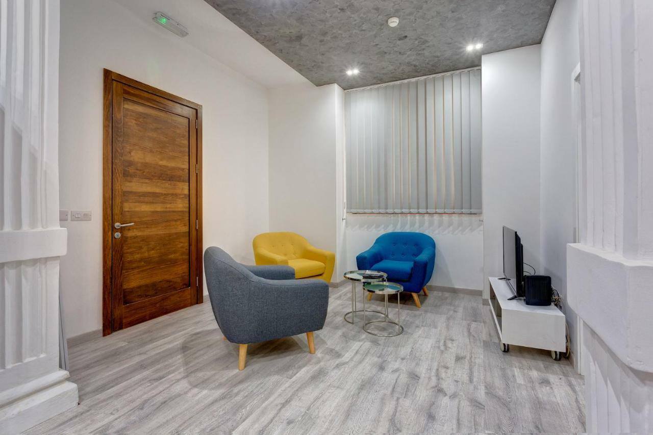Stylish 3Br Apartment, Fantastic Location In Sliema Ngoại thất bức ảnh