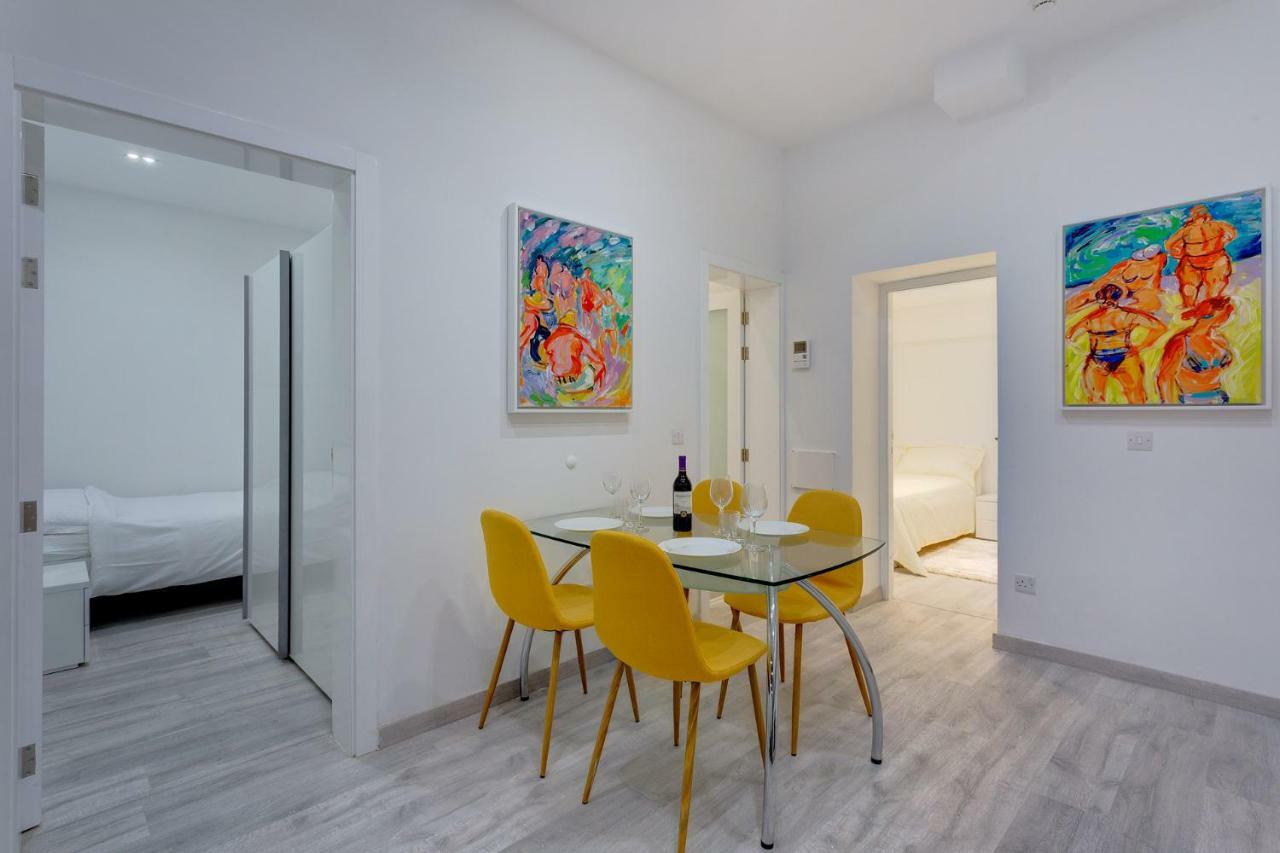 Stylish 3Br Apartment, Fantastic Location In Sliema Ngoại thất bức ảnh